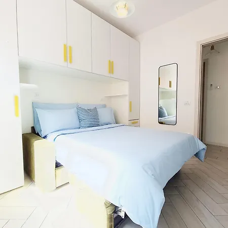 Heron Apartment